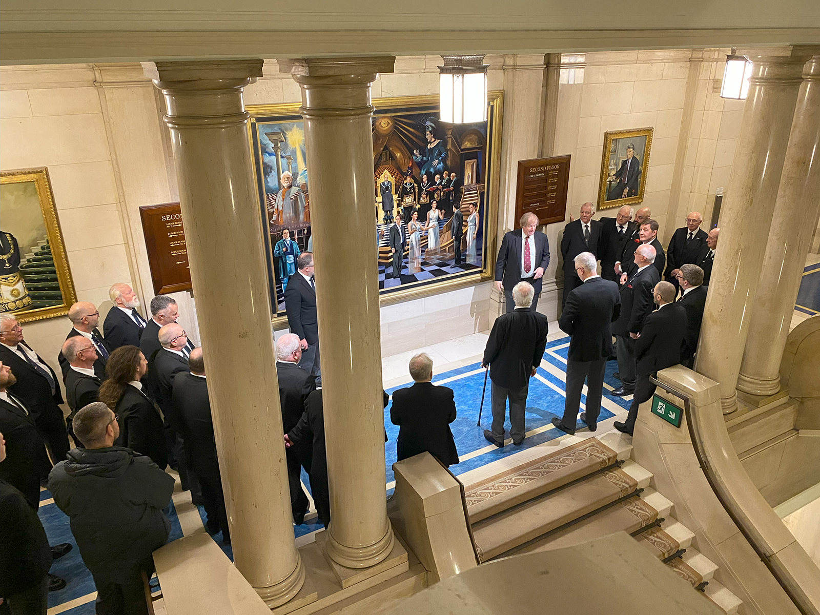  the Clarets were treated to a 'behind the scenes' guided tour of Freemasons' Hall, led by the Second Grand Principal, Sir David Wootton and the Third Grand Principal Gareth Jones. This included the Grand Principals' private robing rooms, the Grand Officers' robing room, and several notable reception and meeting rooms and culminated in the splendid Temple Number 10, also known as the Egyptian Room.