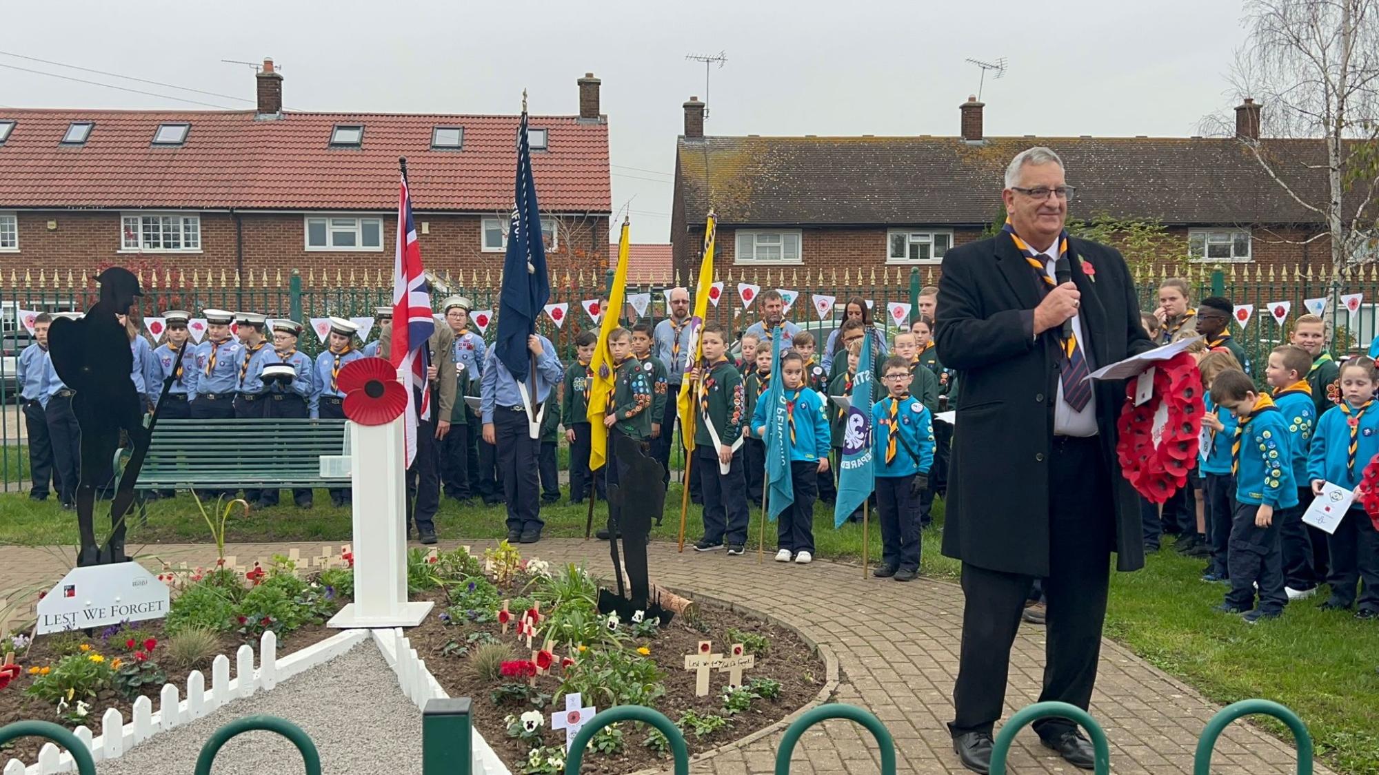 Essex masons worked with their local community to finish a war memorial for Remembrance Weekend