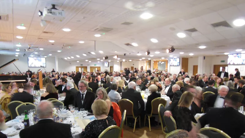 A crowded dining hall