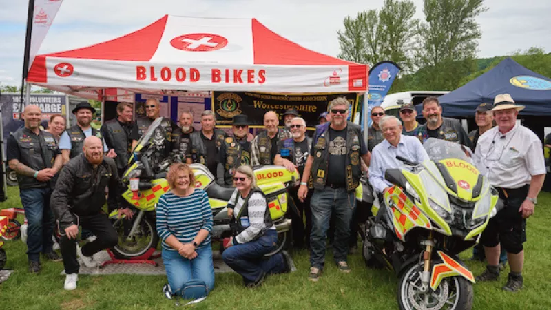 Worcestershire Freemasons Support Local Blood Bikers 